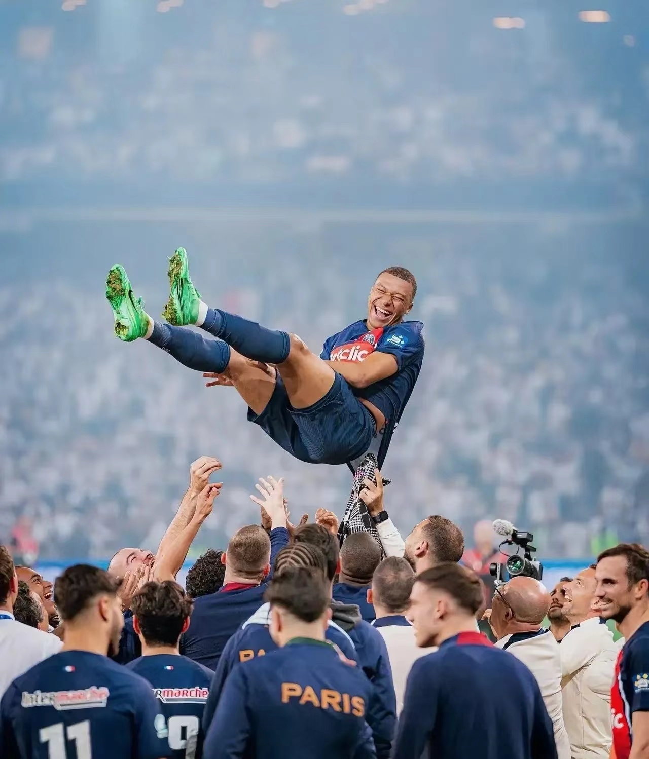 国际比赛日里昂备战德国杯;迎来里程碑细节曝光;球迷炸锅;资深球员宣示担当(勒阿弗尔vs里昂比分预测) 国际比赛日里昂备战德国杯;迎来里程碑细节曝光;球迷炸锅;资深球员宣示担当(勒阿弗尔vs里昂比分预测)